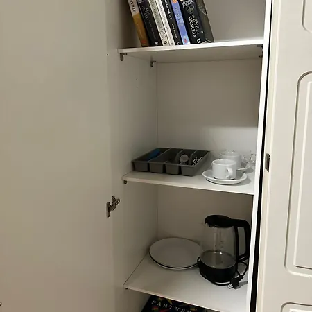 Cozy With Garden View In Centre Of